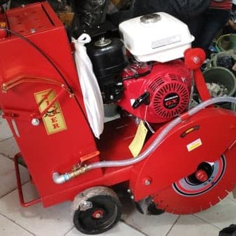 Concrete Cutter / Mesin Potong Beton